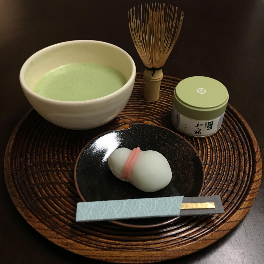 Rolunk-tea1